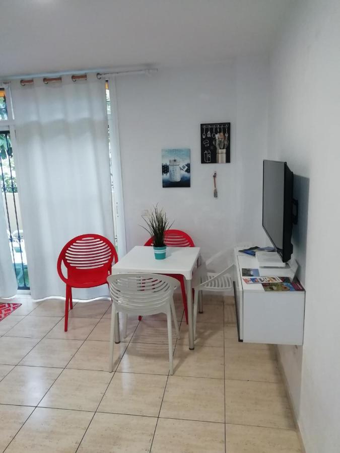 Caletillas Alan ,Aire, Parking, Wifi Candelaria Bagian luar foto